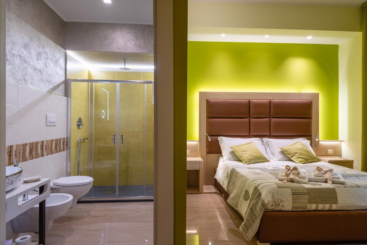 Villa Domus Salento Suites & Rooms Con Parcheggio Privato In Loco Лечче Екстер'єр фото