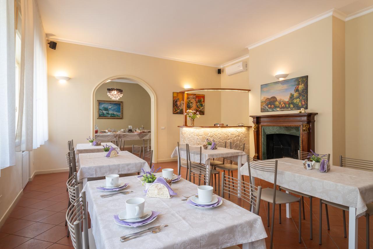 Villa Domus Salento Suites & Rooms Con Parcheggio Privato In Loco Лечче Екстер'єр фото