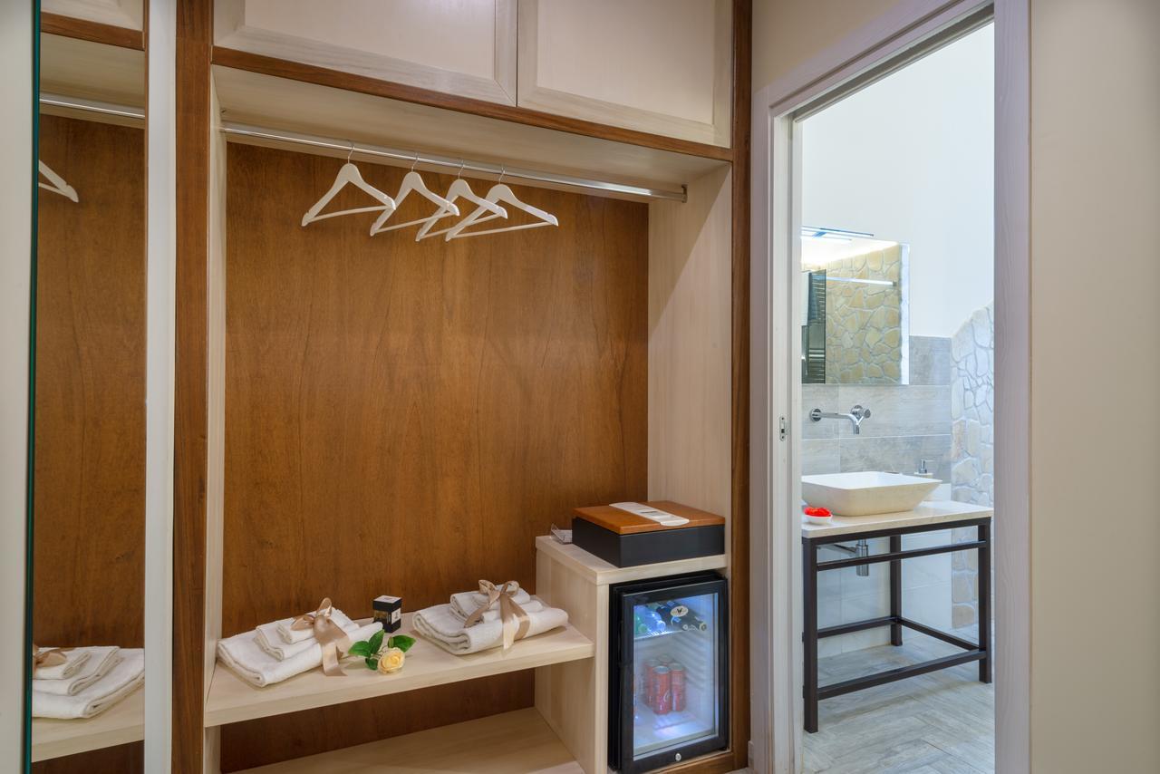 Villa Domus Salento Suites & Rooms Con Parcheggio Privato In Loco Лечче Екстер'єр фото