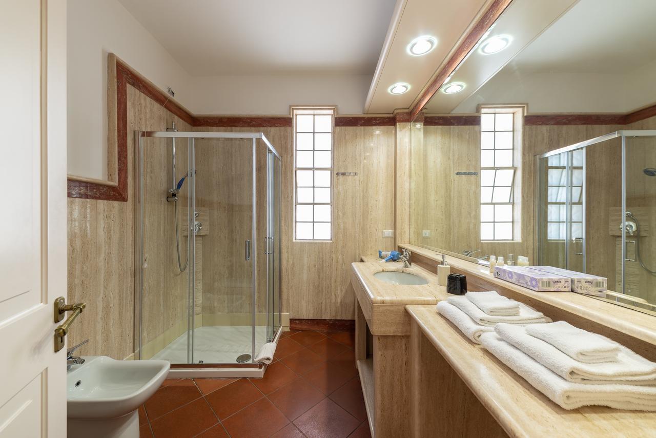 Villa Domus Salento Suites & Rooms Con Parcheggio Privato In Loco Лечче Екстер'єр фото